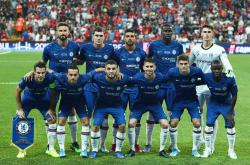 开云体育官网-埃弗顿客场胜对手，重拾胜利信心