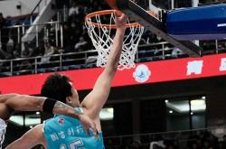 开云平台-里尔挑战阿雅克肖争夺胜利的激战