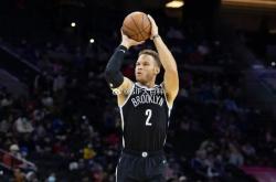 开云体育中国-活塞大胜雄鹿，取得关键胜利