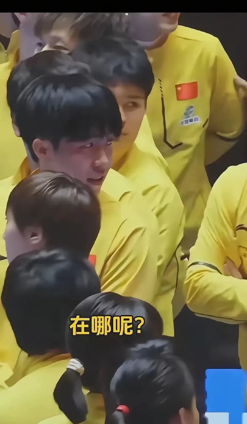 亚洲杯赛事现场曝光，球员意外受伤引发关注的简单介绍