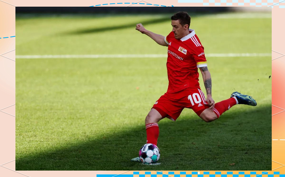 包含沙尔克惨遭逆转，球员信心受挫不断的词条