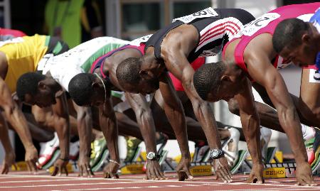芬兰选手在田径赛场上创造新的记录
