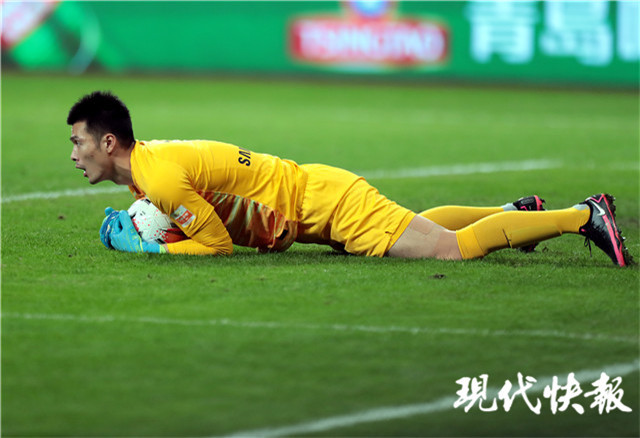 包含江苏苏宁心态平和，为下一场比赛做出准备的词条