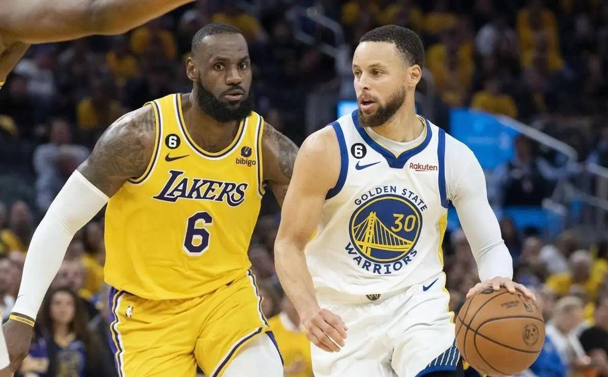 黄蜂惨败独行侠,遭遇连败 黄蜂惨败独行侠,遭遇连败